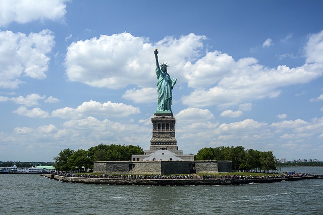 new york statua della libertà